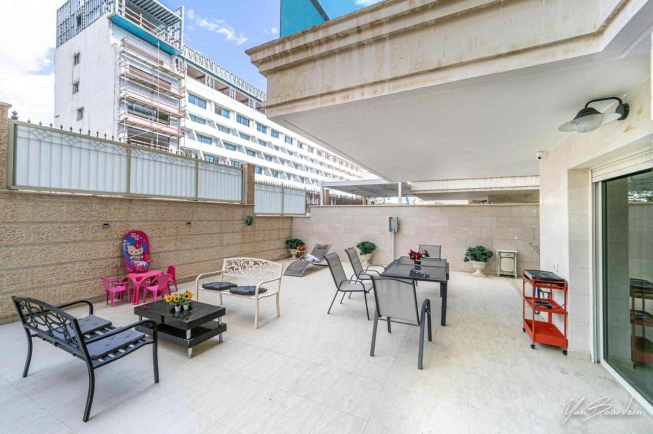 Апартаменты Milana'S Deluxe With Big Patio And Pool Эйлат Экстерьер фото